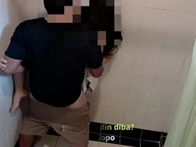Steamy bathroom breakfast with a horny Filipino MILF