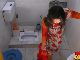 Sonia, the sultry housewife, reveals her tempting assets in the bathtub