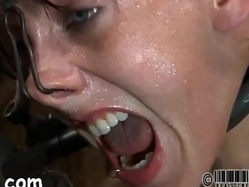 Beautiful woman gets oral and facial while restrained