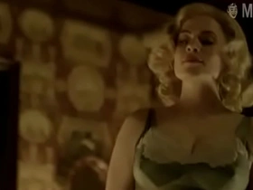 Hayley Atwell's seductive topless appearance in Restless movie's third scene